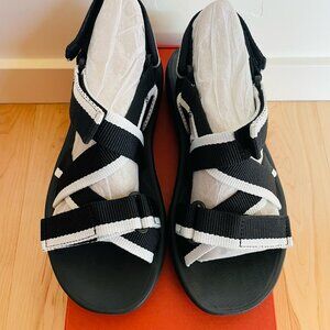 New in box Camper Match velcro sandals, EUR size 40